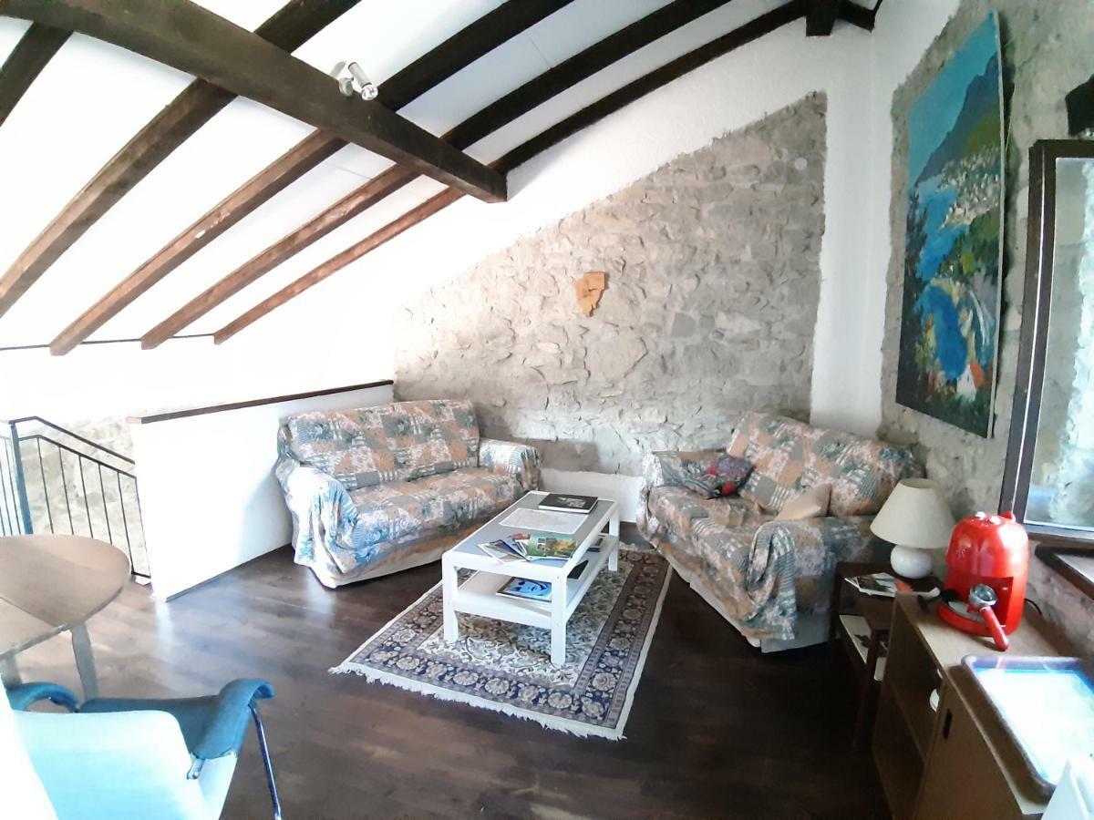 Casa Gaia Hotel Hum Zewnętrze zdjęcie
